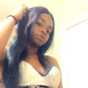 Meet your Posher, Jasmine